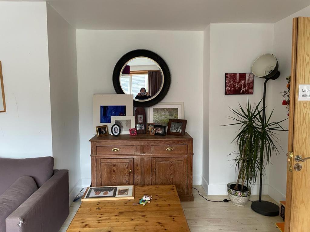 Shanti Ghar House Cork Extérieur photo